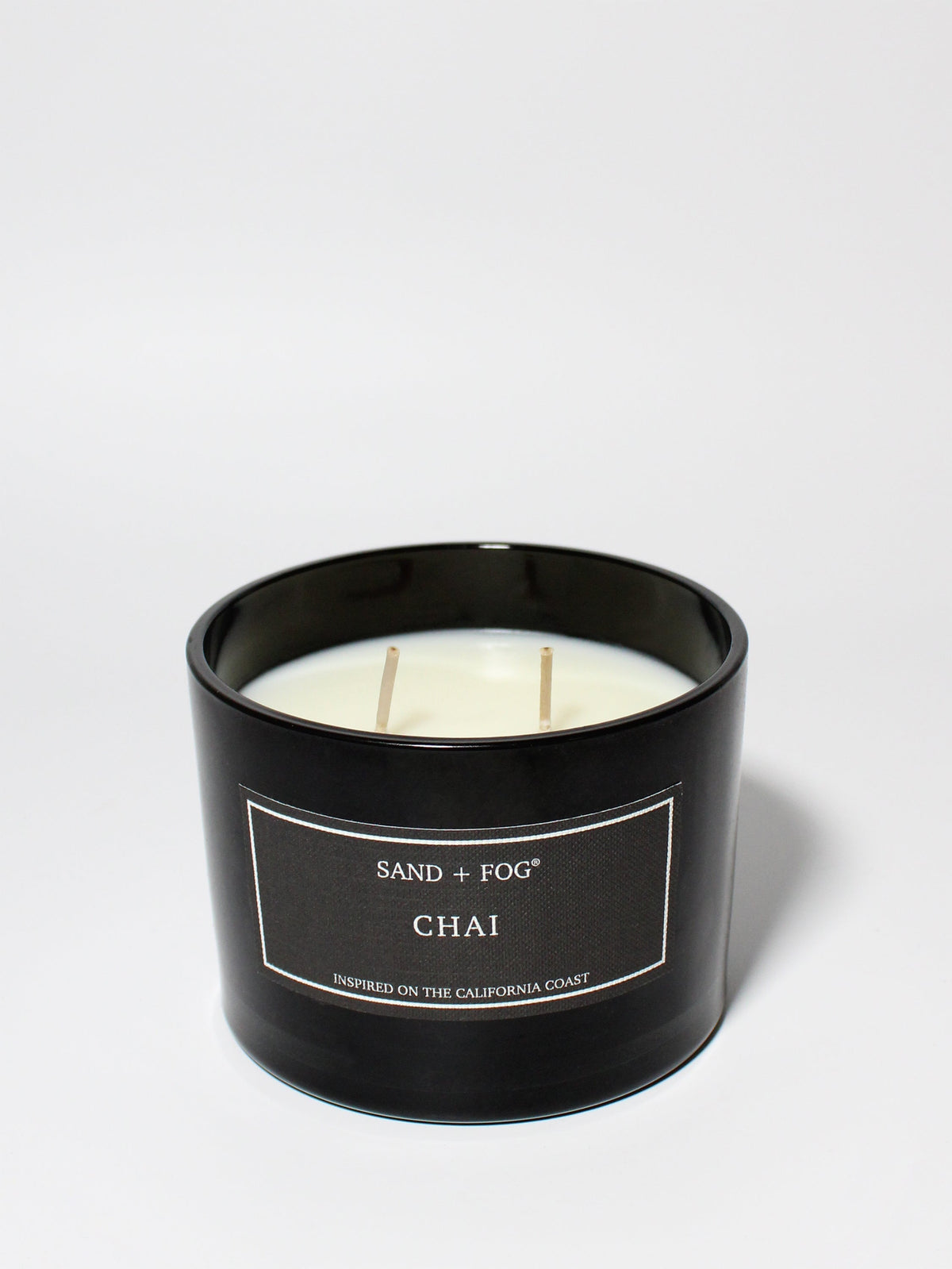 Hand-Poured Premium Cozy Chai 12 oz scented candle