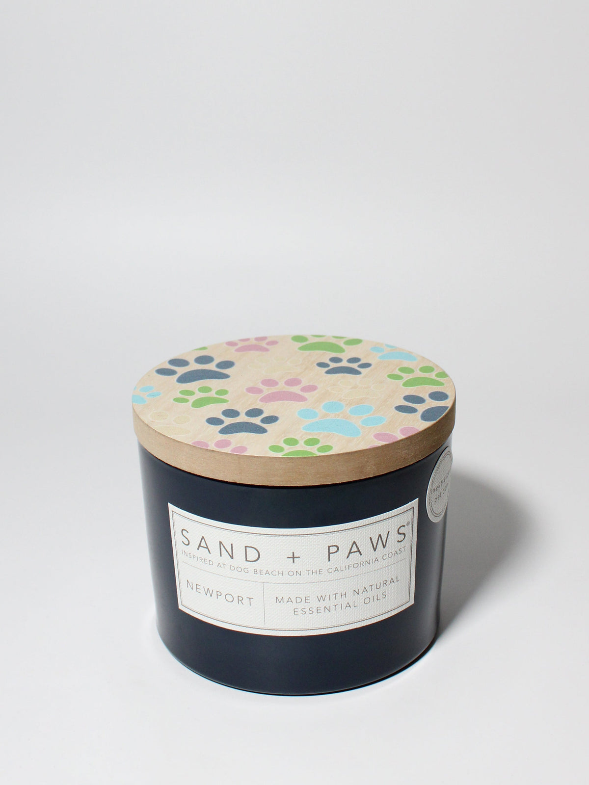 Hand-Poured Premium Cozy Sand + Paws Newport 12 oz scented candle