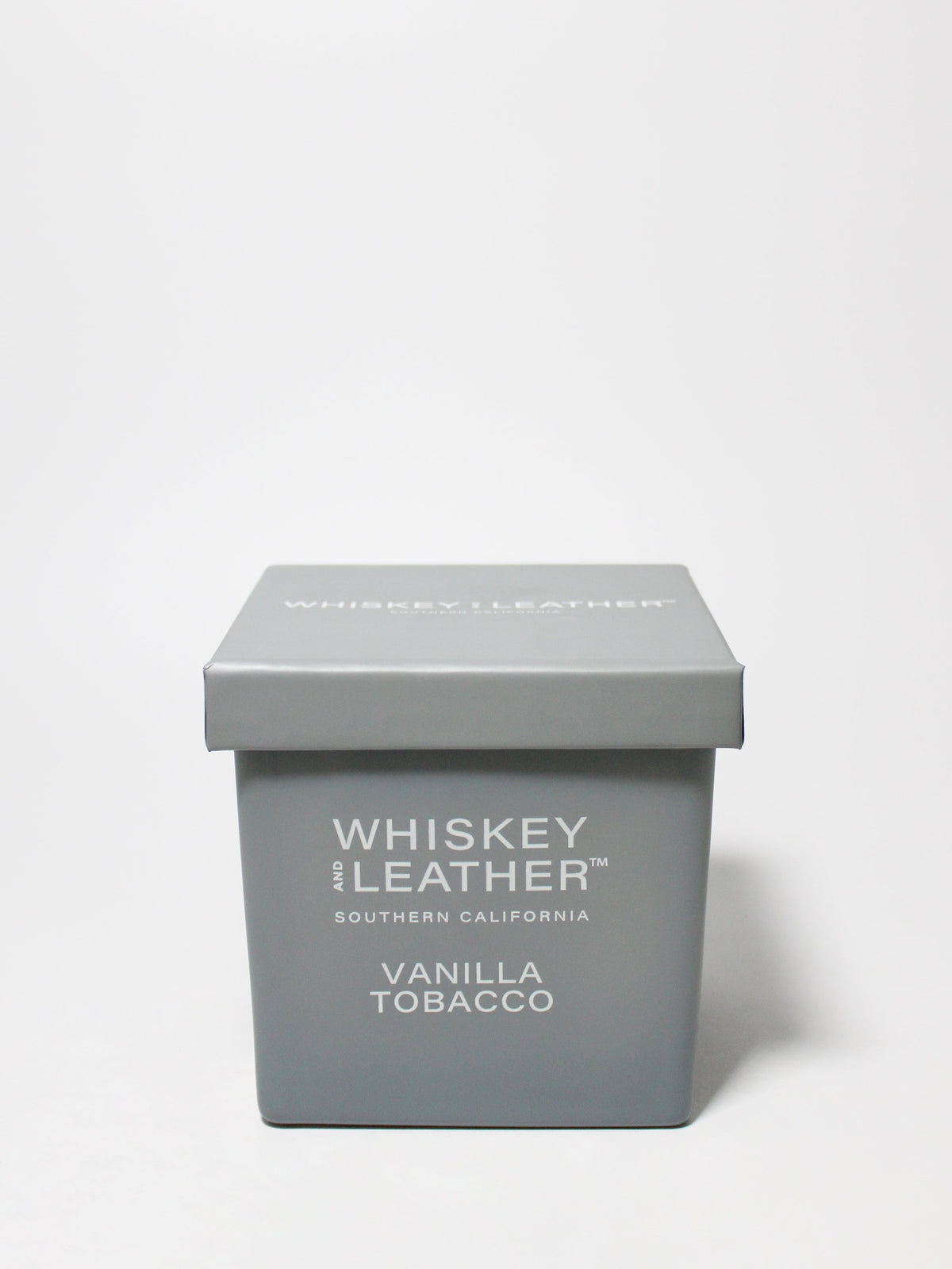Hand-Poured Premium Cozy Vanilla Tobacco 16 oz scented candle