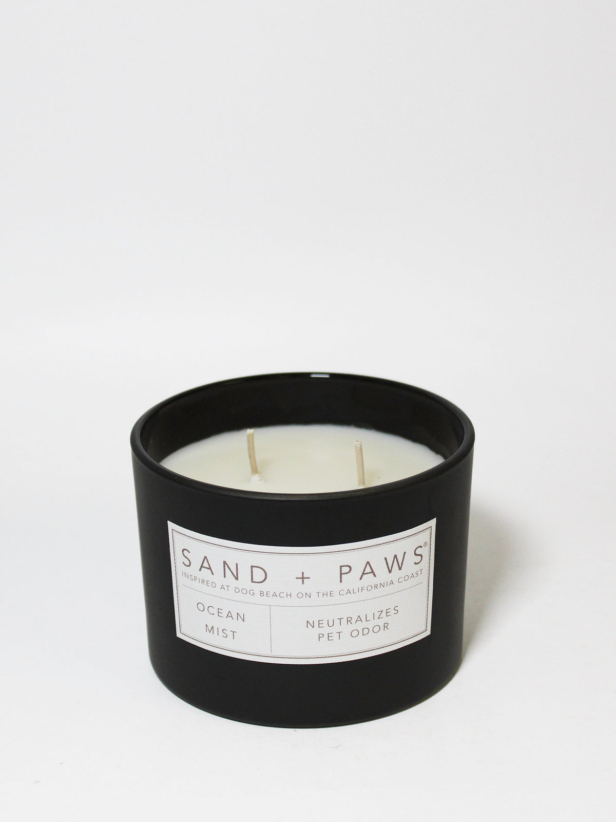 Hand-Poured Premium Cozy Sand + Paws Ocean Mist 12 oz scented candle
