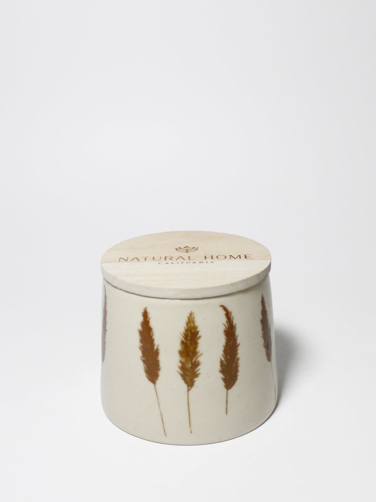Hand-Poured Premium Cozy Amber & Fig Natural Home 7 oz scented candle