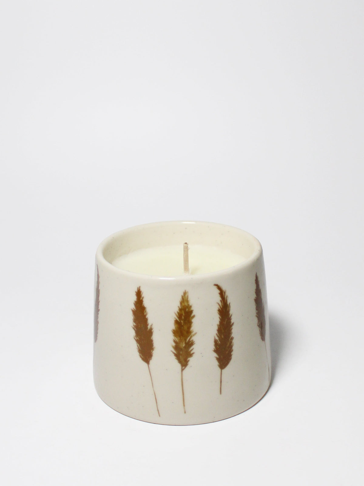 Hand-Poured Premium Cozy Amber & Fig Natural Home 7 oz scented candle