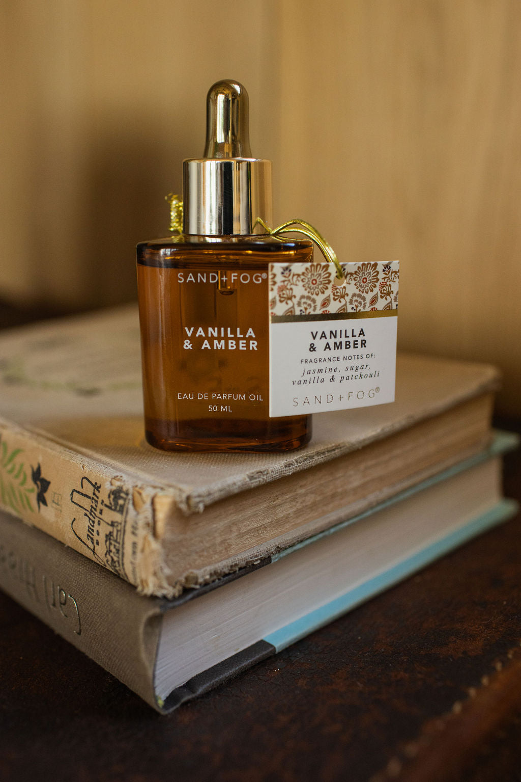 Artisanal Exquisite Signature Vanilla & Amber 50ml Perfume Oil Dropper