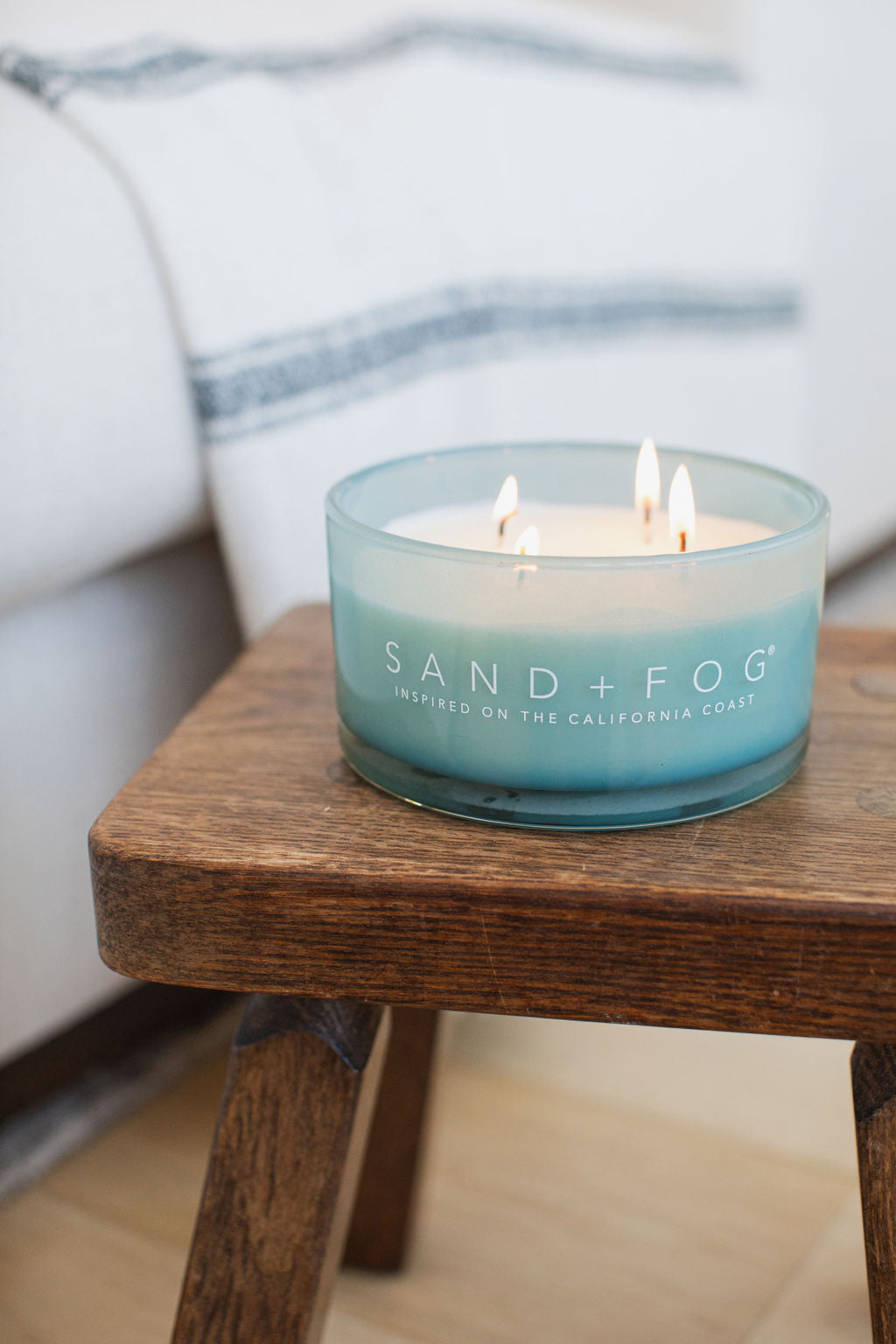 Hand-Poured Premium Cozy California Beach House 23 oz scented candle