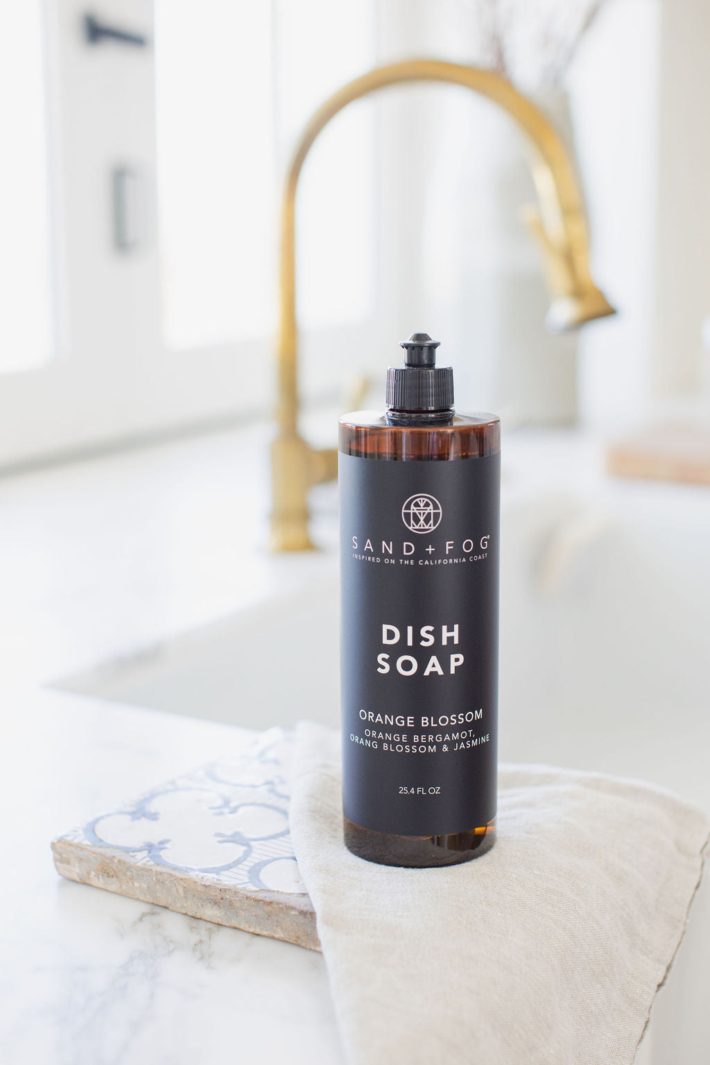 Plant-Based Effective Signature Orange Blossom 25.4 oz Dish Soap