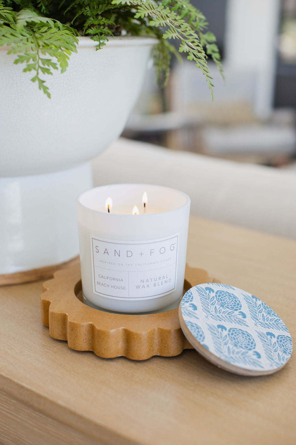 Hand-Poured Premium Cozy California Beach House 21 oz scented candle