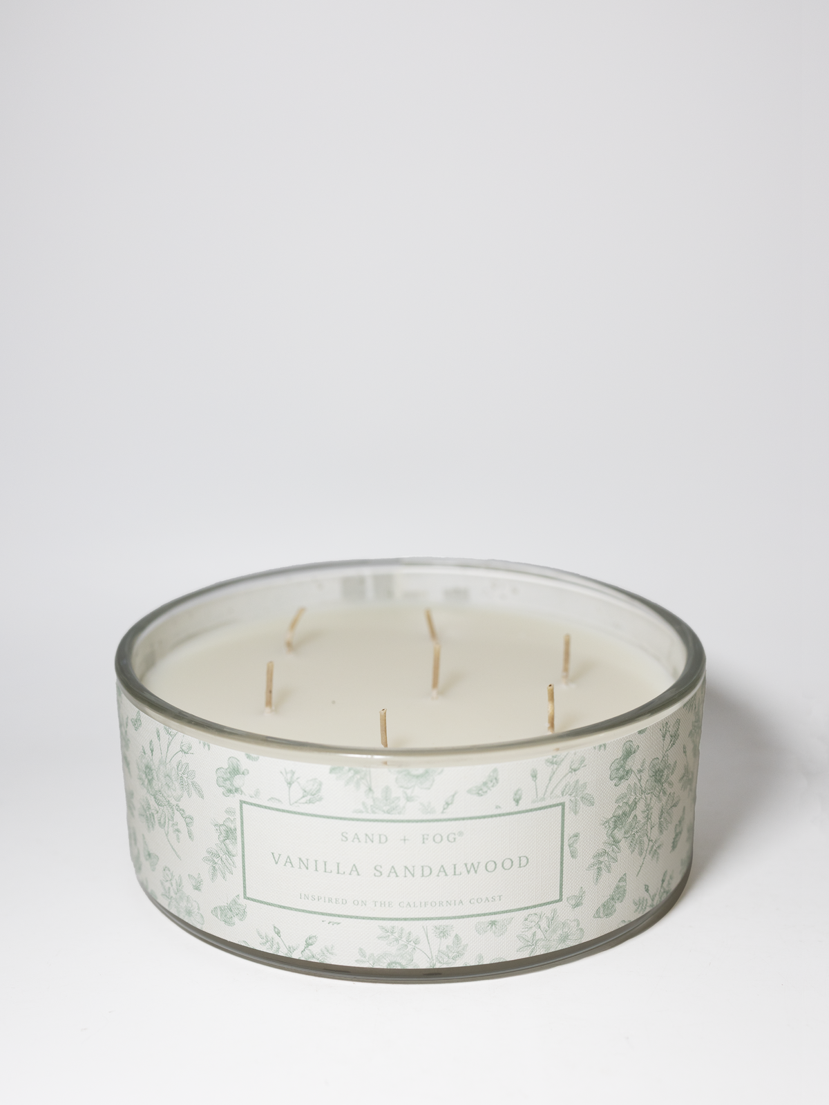 Hand-Poured Premium Cozy Vanilla Sandalwood 34 oz scented candle
