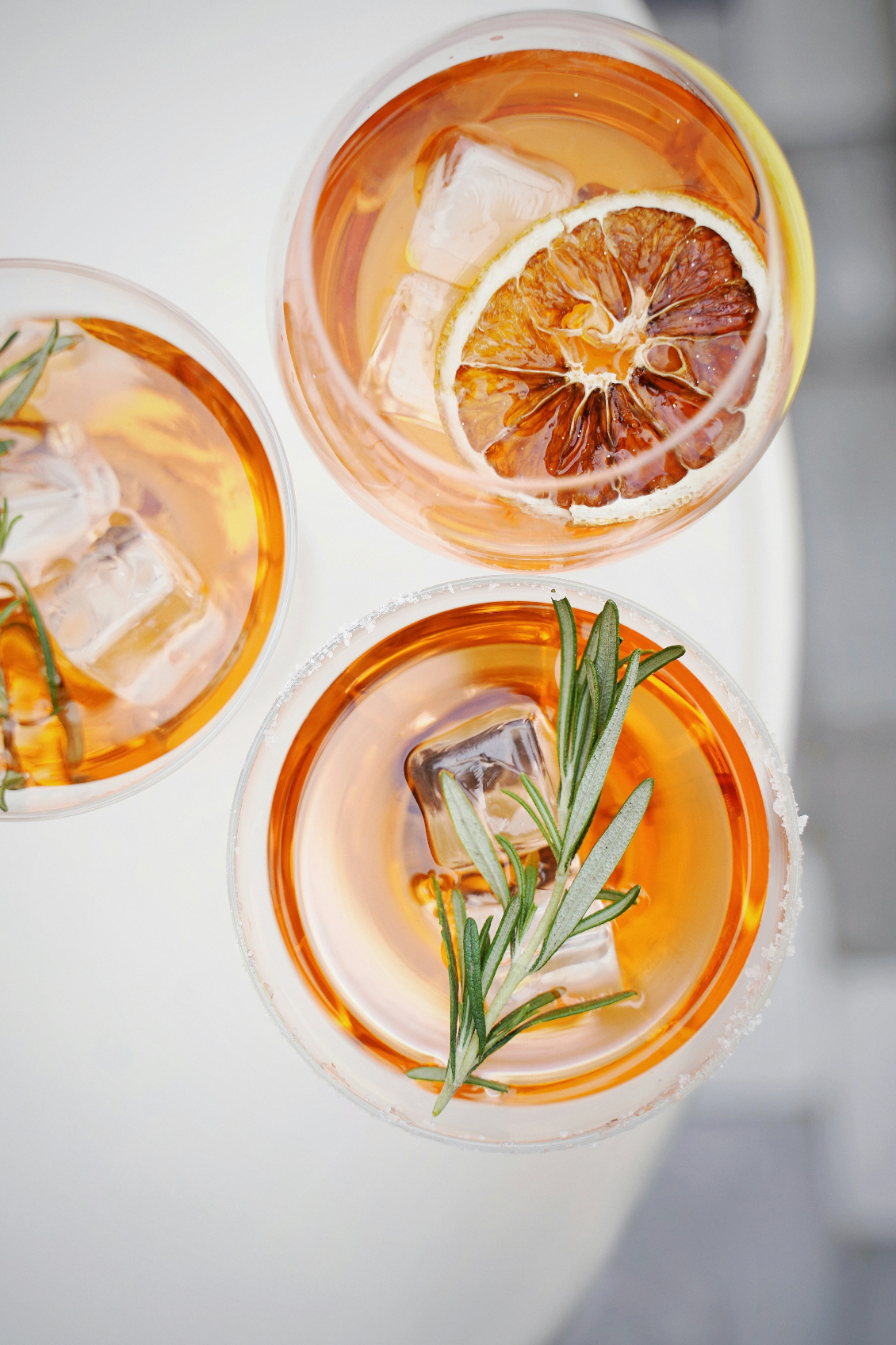 Hand-Poured Premium Cozy Summer Spritz 10 oz scented candle