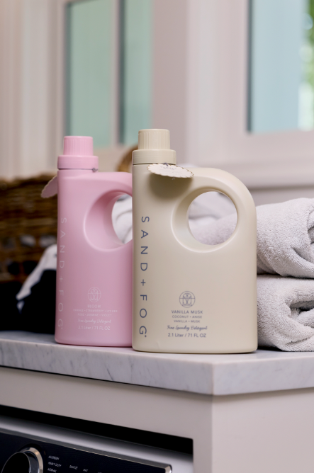 Concentrated Powerful Signature Vanilla Musk 71 oz Laundry Detergent