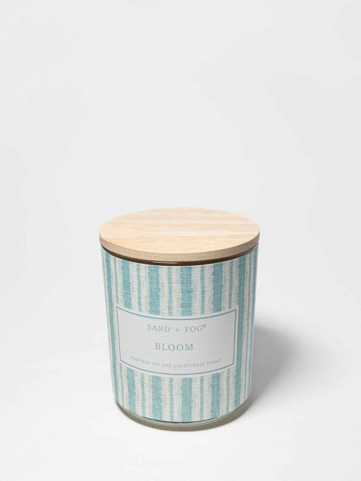 Hand-Poured Premium Cozy Bloom 10 oz scented candle