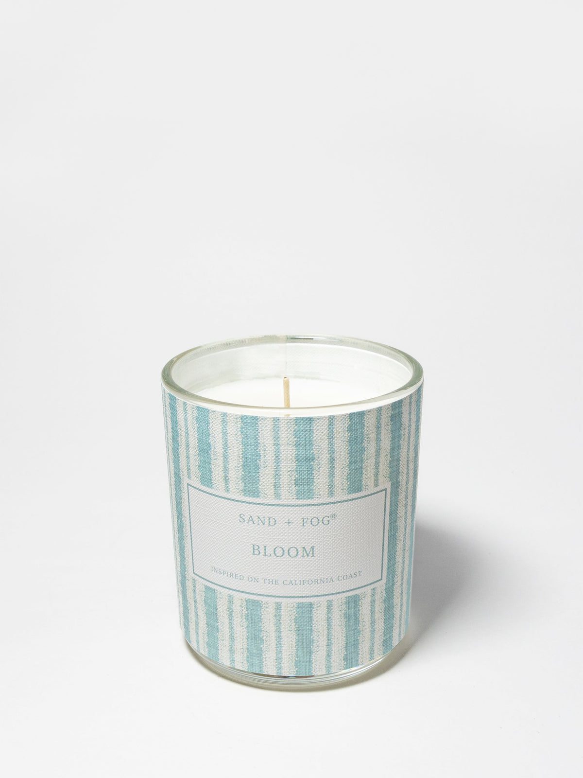 Hand-Poured Premium Cozy Bloom 10 oz scented candle